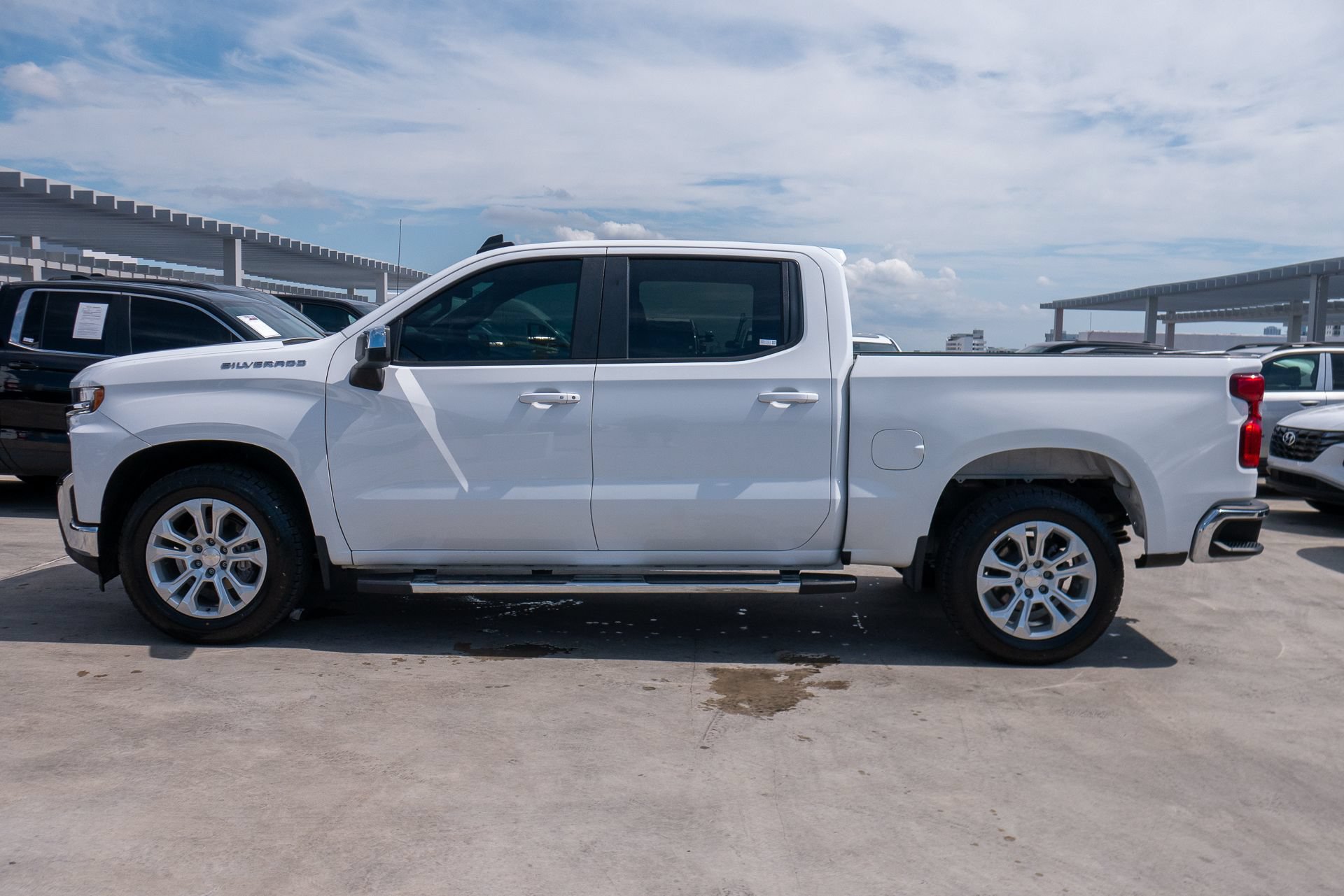 Used 2021 Chevrolet Silverado 1500 LT RWD image 8