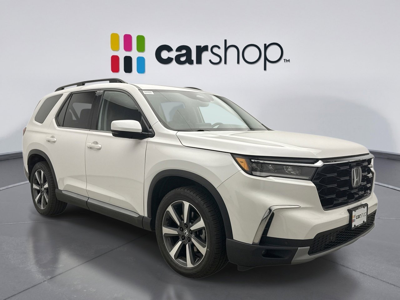 Used 2023 Honda Pilot Touring image 7