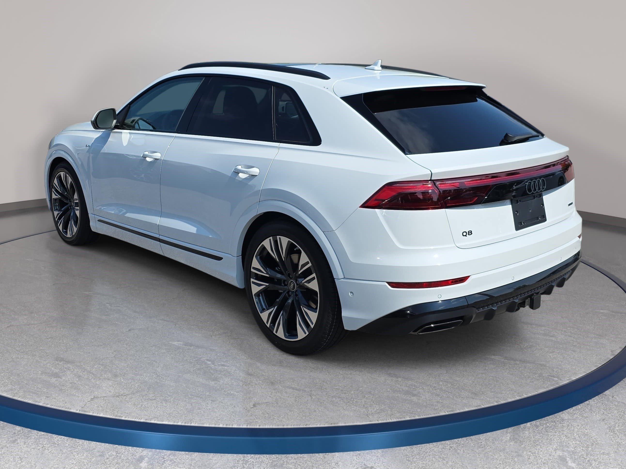 New 2026 Audi Q8 Premium Plus AWD/4WD image 7