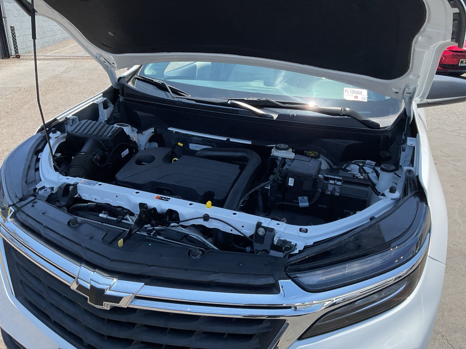 Used 2023 Chevrolet Equinox LS FWD image 23