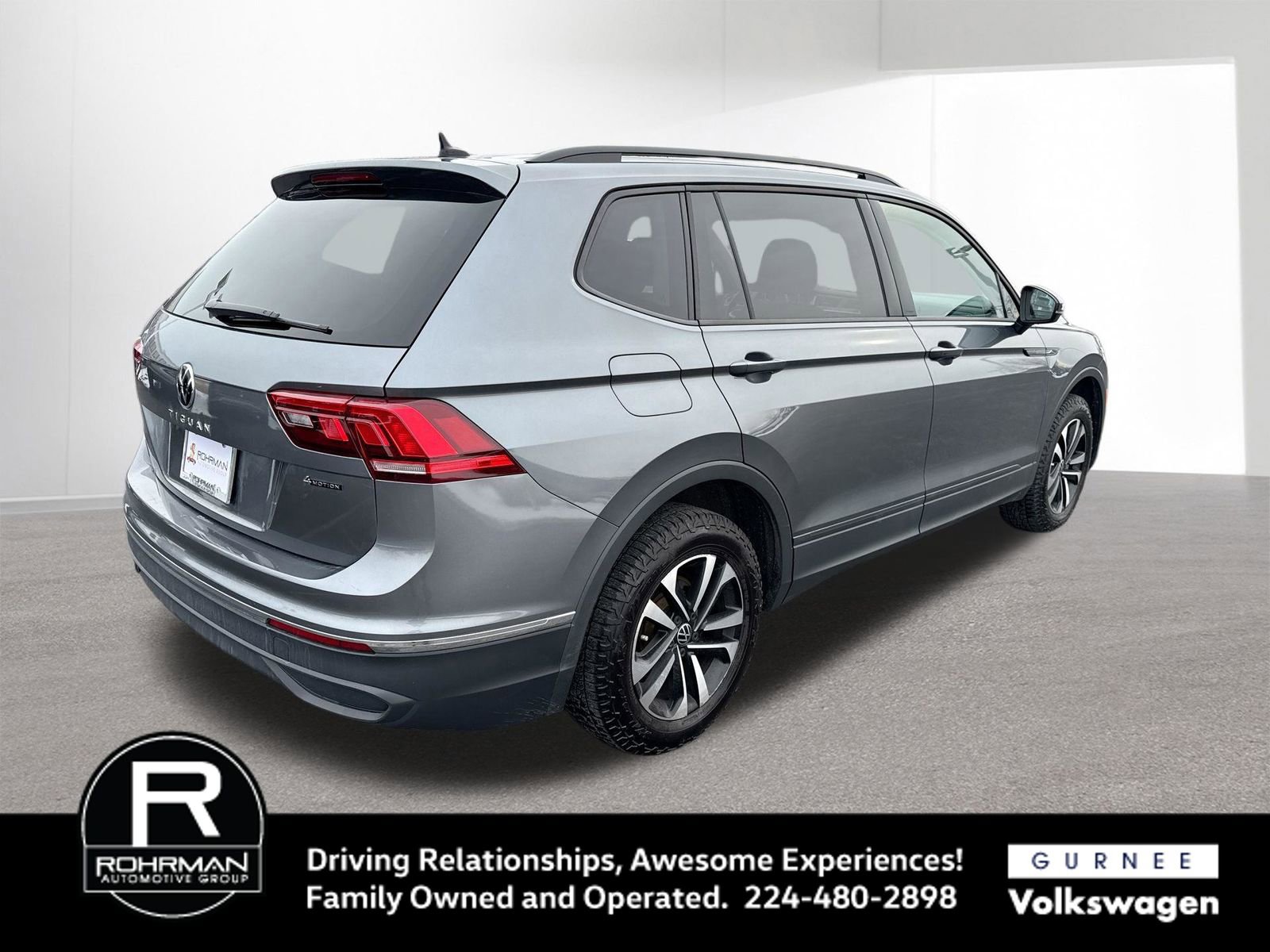 Used 2022 Volkswagen Tiguan S image 10