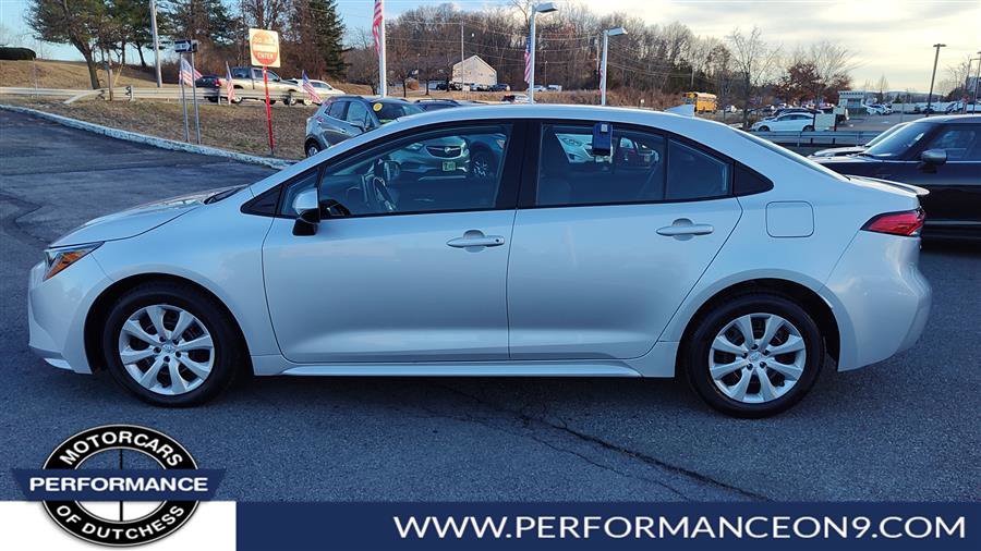 Used 2020 Toyota Corolla LE image 6