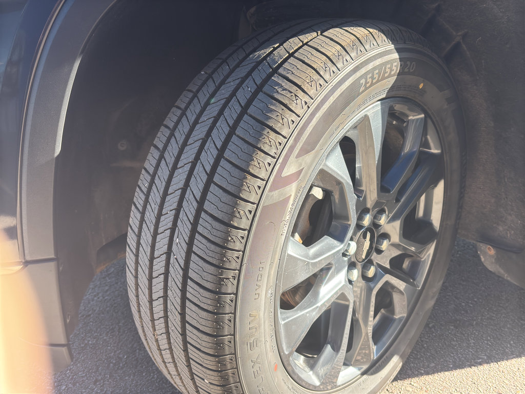 Used 2020 Chevrolet Traverse RS image 29