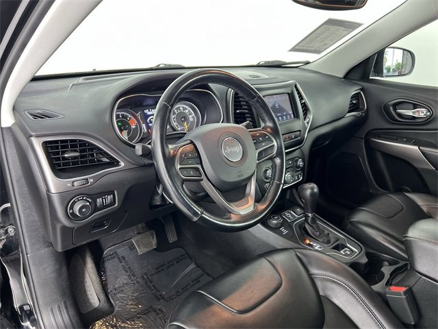 Used 2021 Jeep Cherokee Latitude Plus w/ Security Package image 10