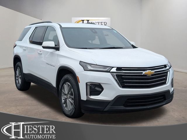 Used 2023 Chevrolet Traverse LT image 1