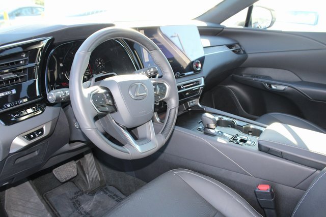 Certified 2025 Lexus RX 350 Premium Plus image 12