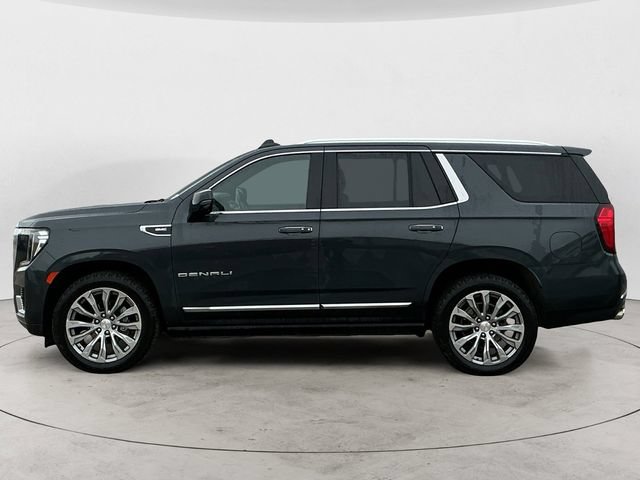 Used 2021 GMC Yukon Denali w/ Denali Premium Package AWD/4WD image 2