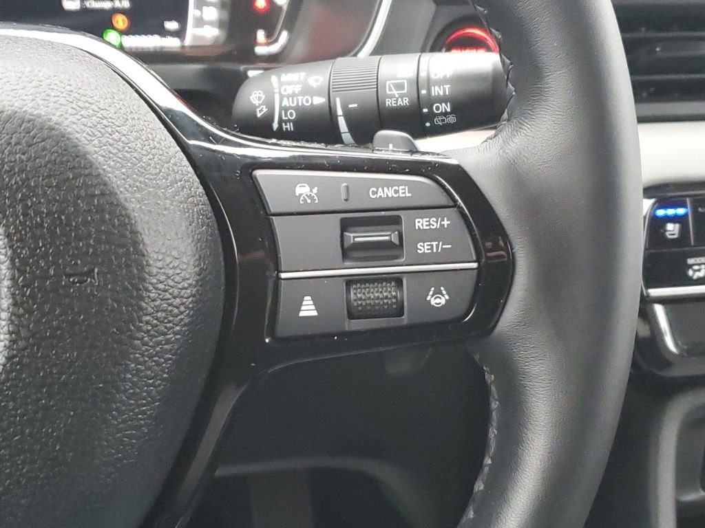 Certified 2024 Honda Pilot Elite image 16