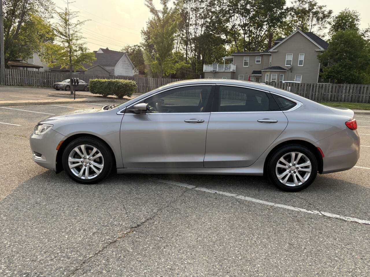 Used 2015 Chrysler 200 Limited w/ Convenience Group FWD image 13
