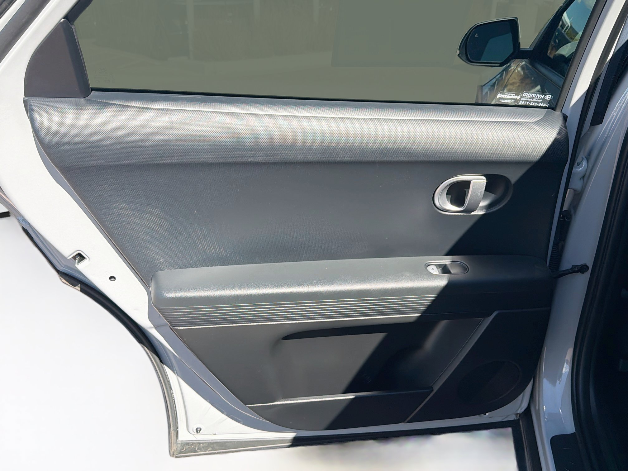 Used 2024 Hyundai Ioniq 5 SE AWD/4WD image 27