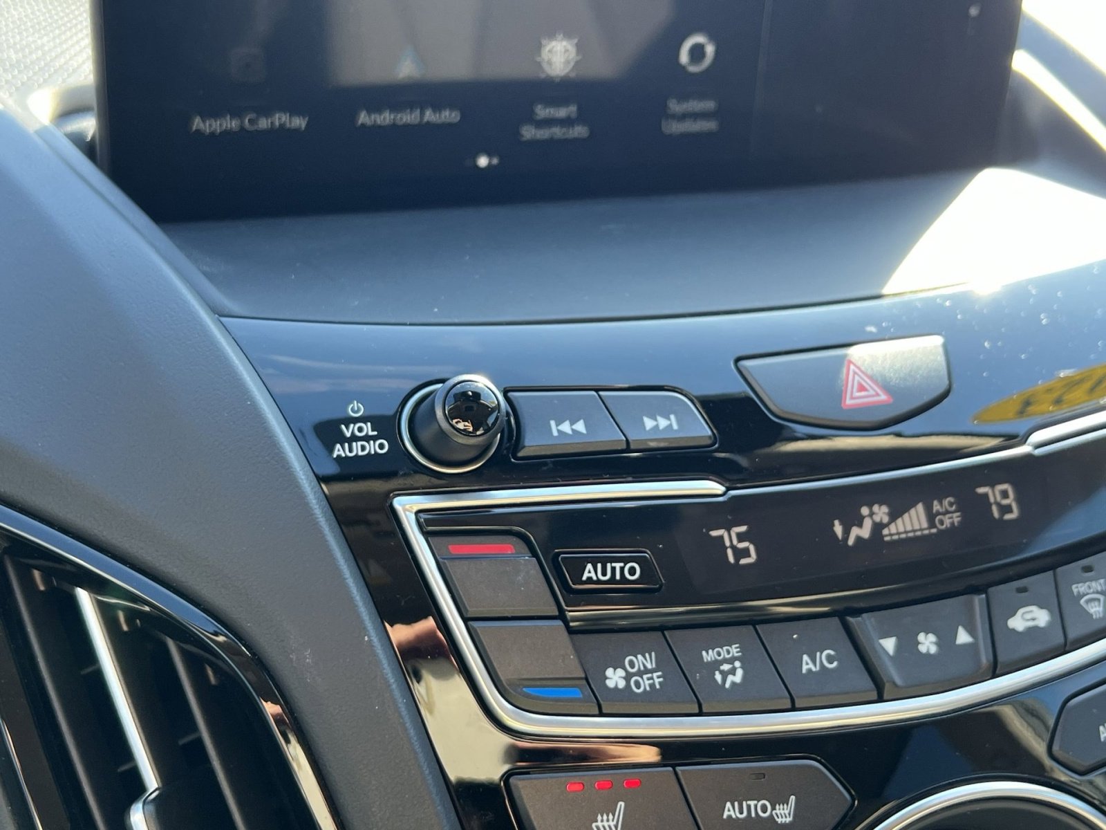 Certified 2023 Acura RDX FWD w/ Technology Package image 19