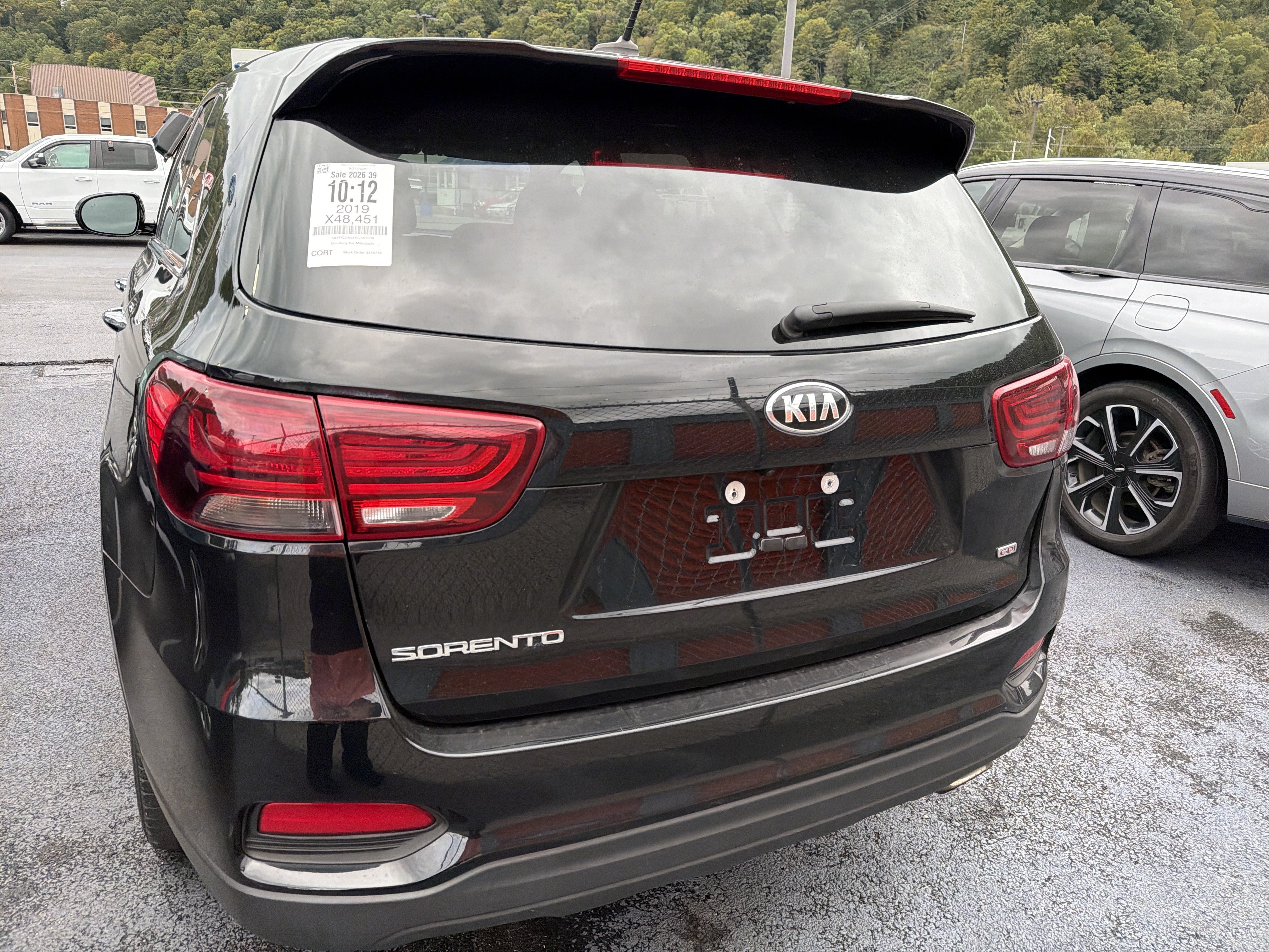 Used 2019 Kia Sorento AWD image 5