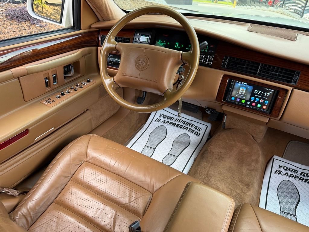Used 1994 Cadillac De Ville Concours FWD image 42