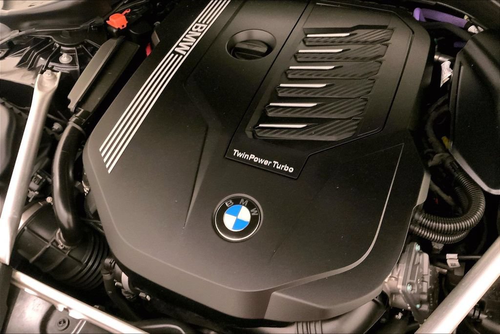 Used 2021 BMW 540i xDrive w/ Executive Package AWD/4WD image 31