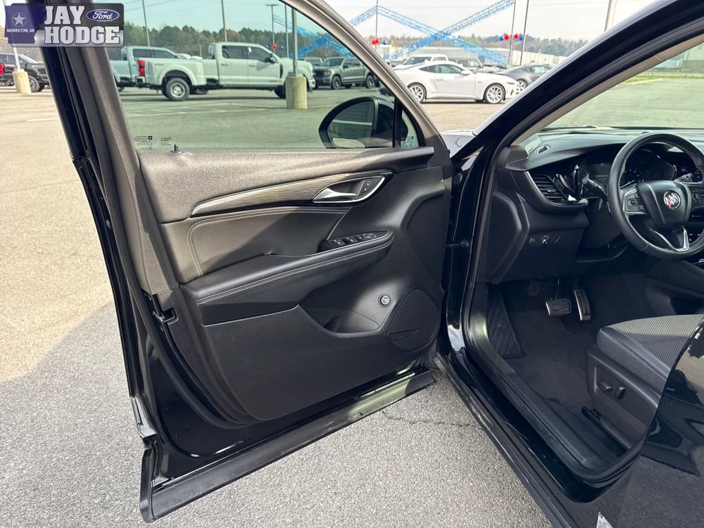 Used 2023 Buick Envision Preferred image 22