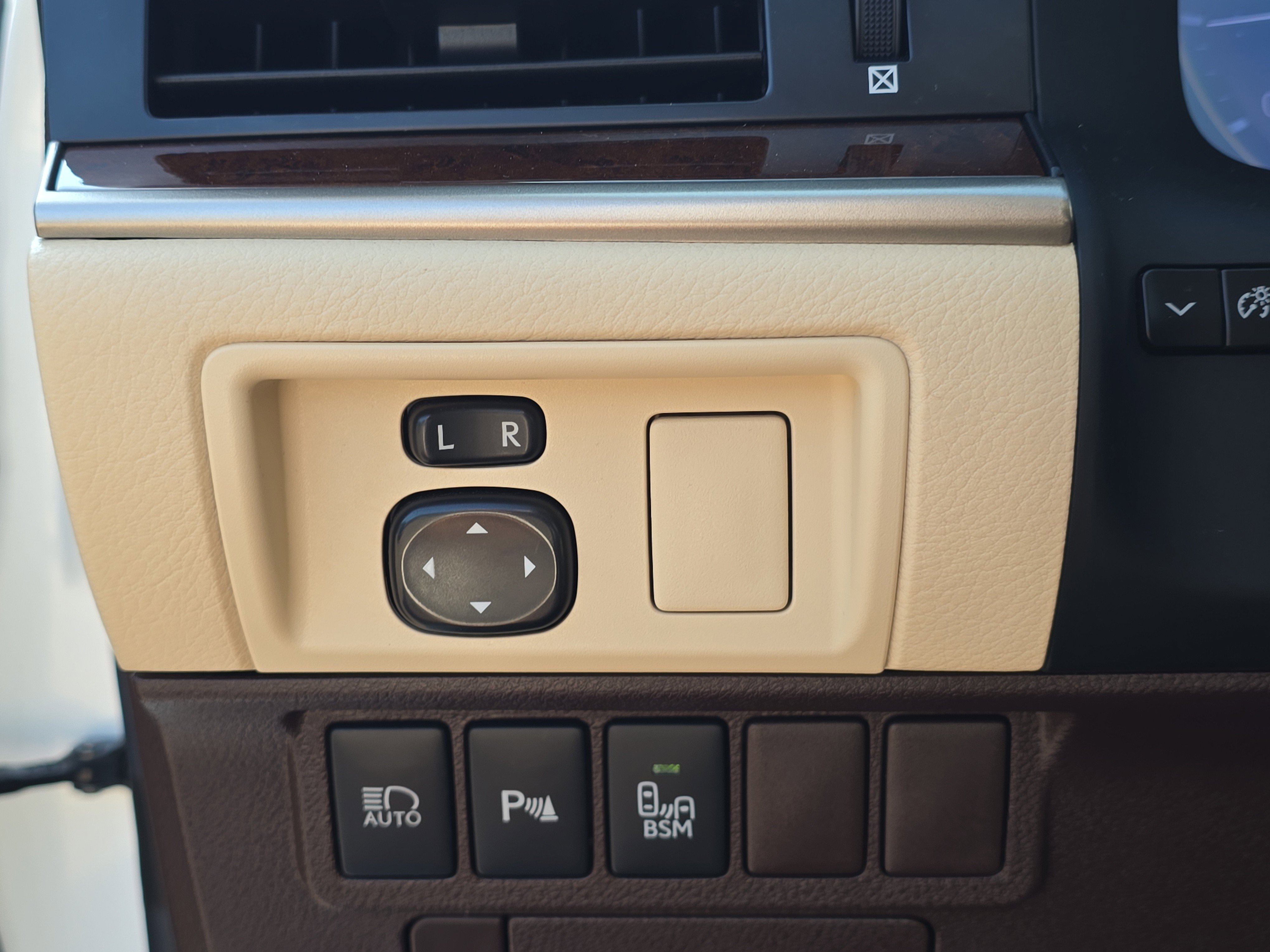 Used 2017 Lexus ES 350 image 31