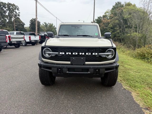 New 2025 Ford Bronco Badlands image 13