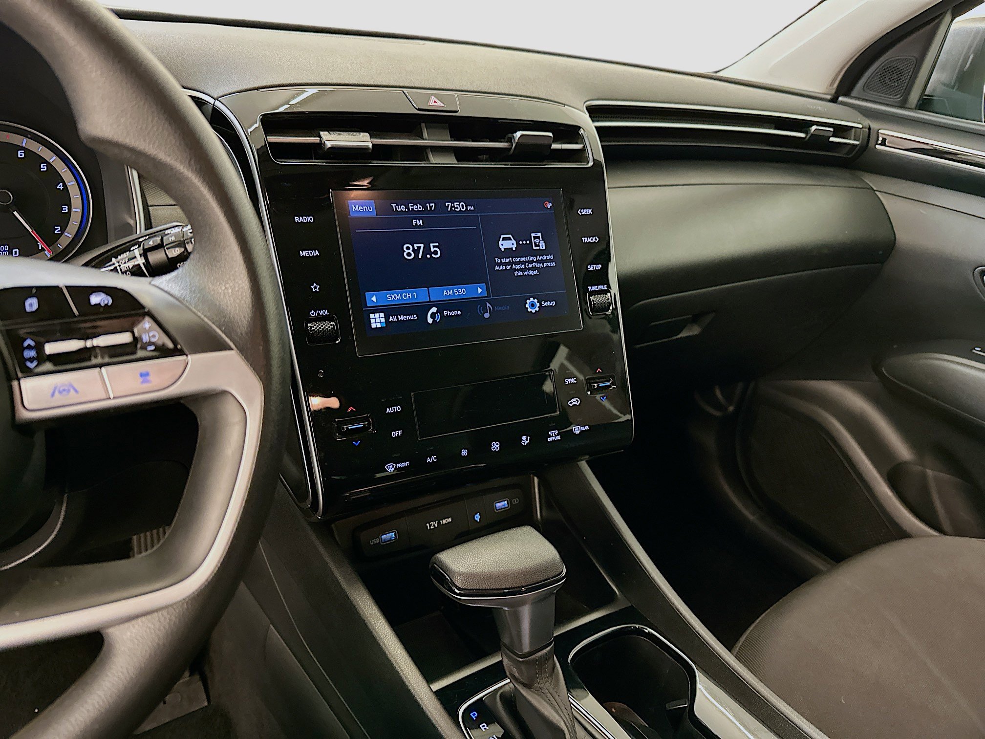 Used 2024 Hyundai Tucson SEL image 25