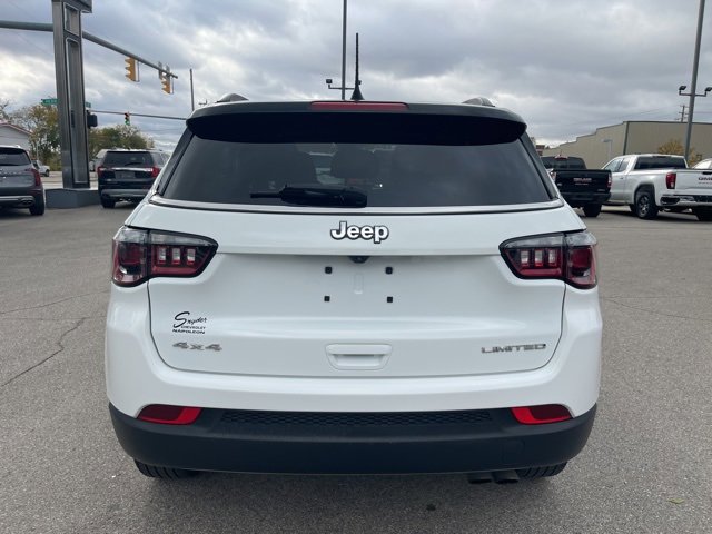 Used 2022 Jeep Compass Limited image 9