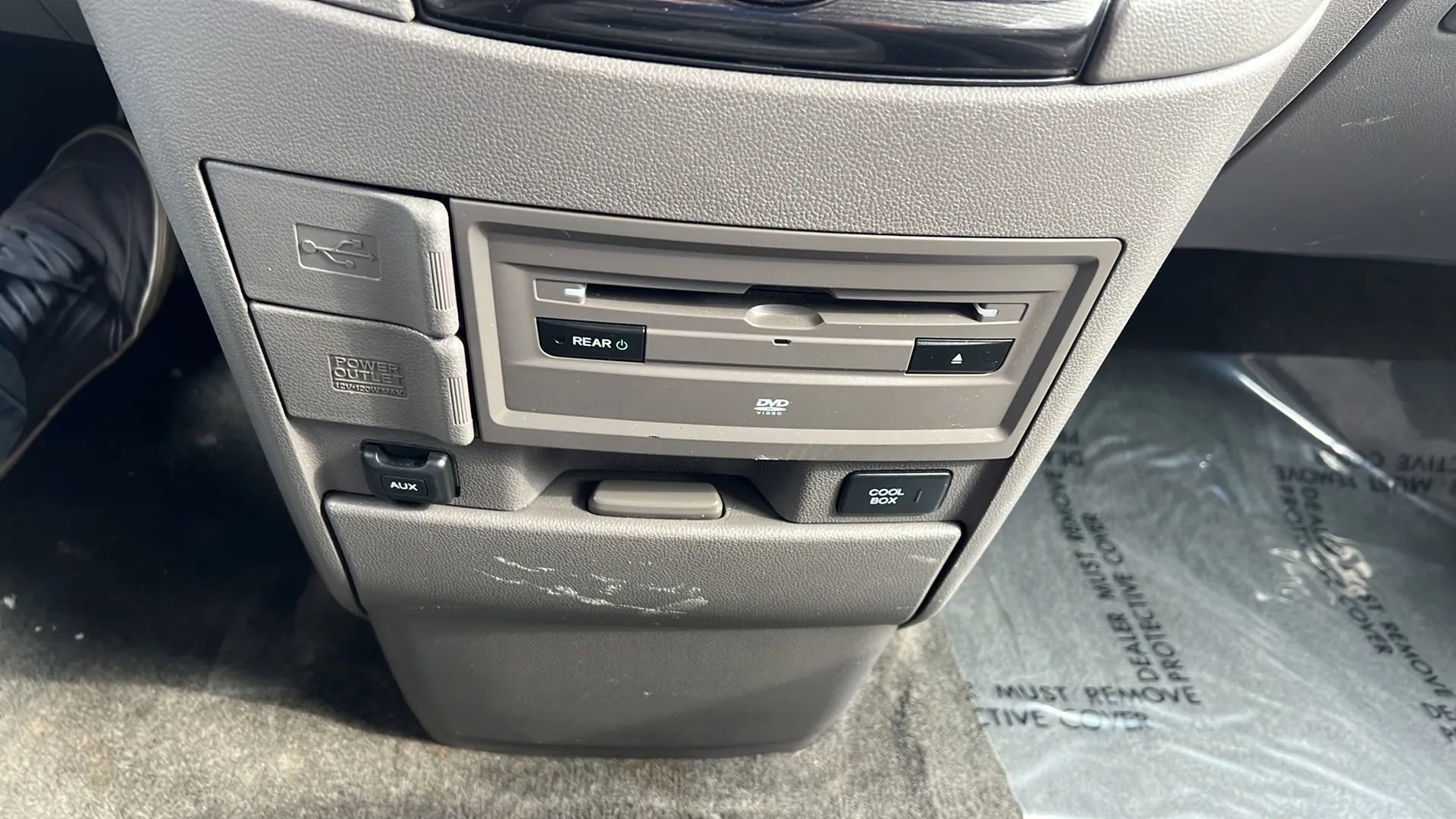 Used 2015 Honda Odyssey Touring image 21