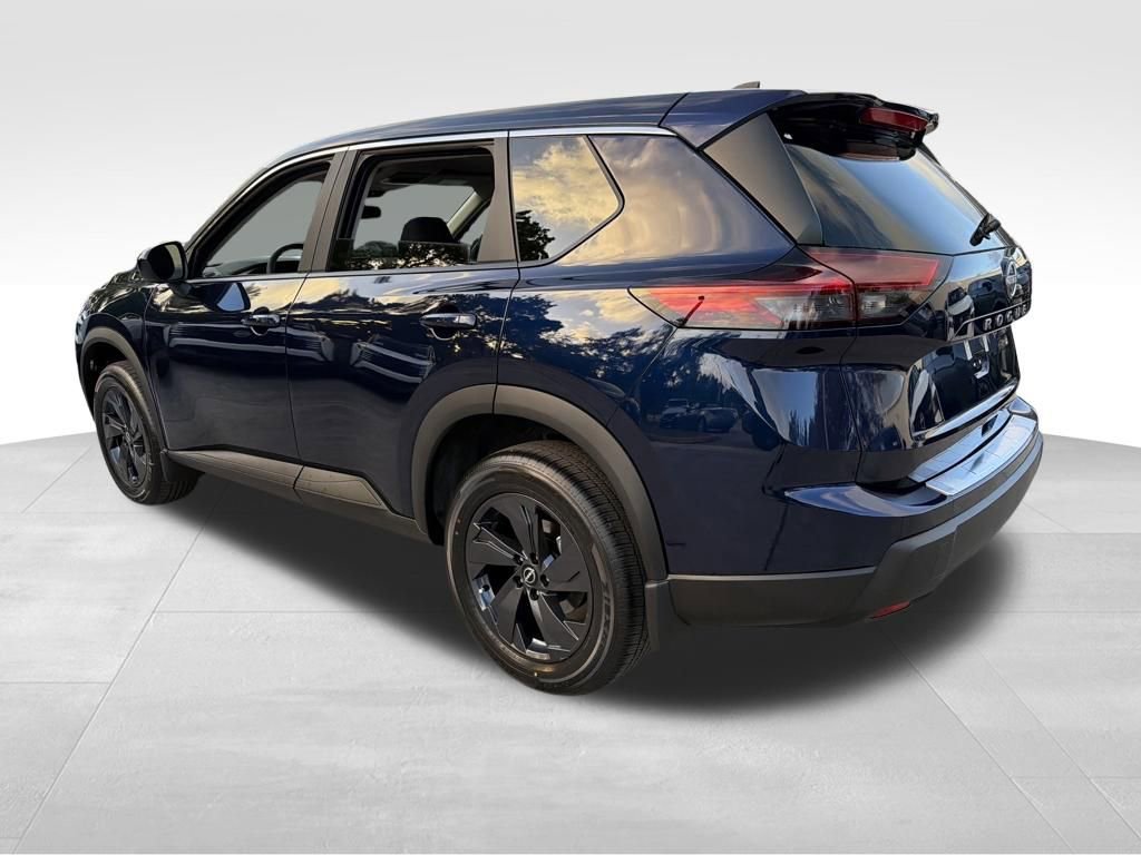 New 2026 Nissan Rogue SV image 5
