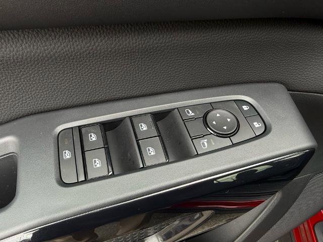 New 2026 Nissan Pathfinder SV image 20