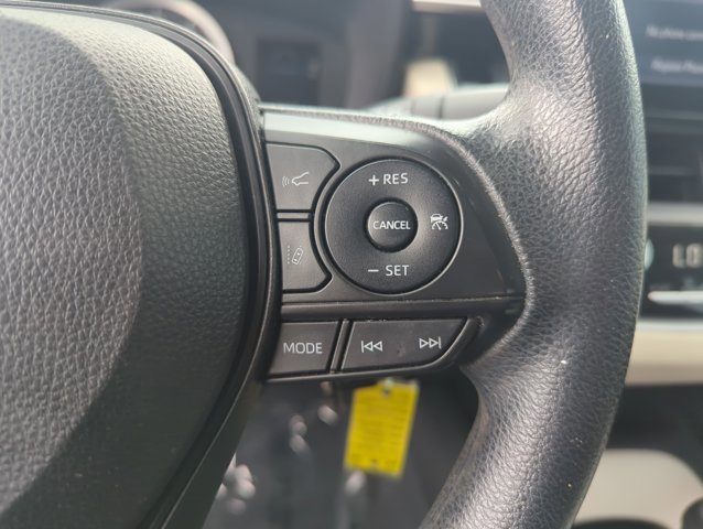 Used 2022 Toyota Corolla LE FWD image 13