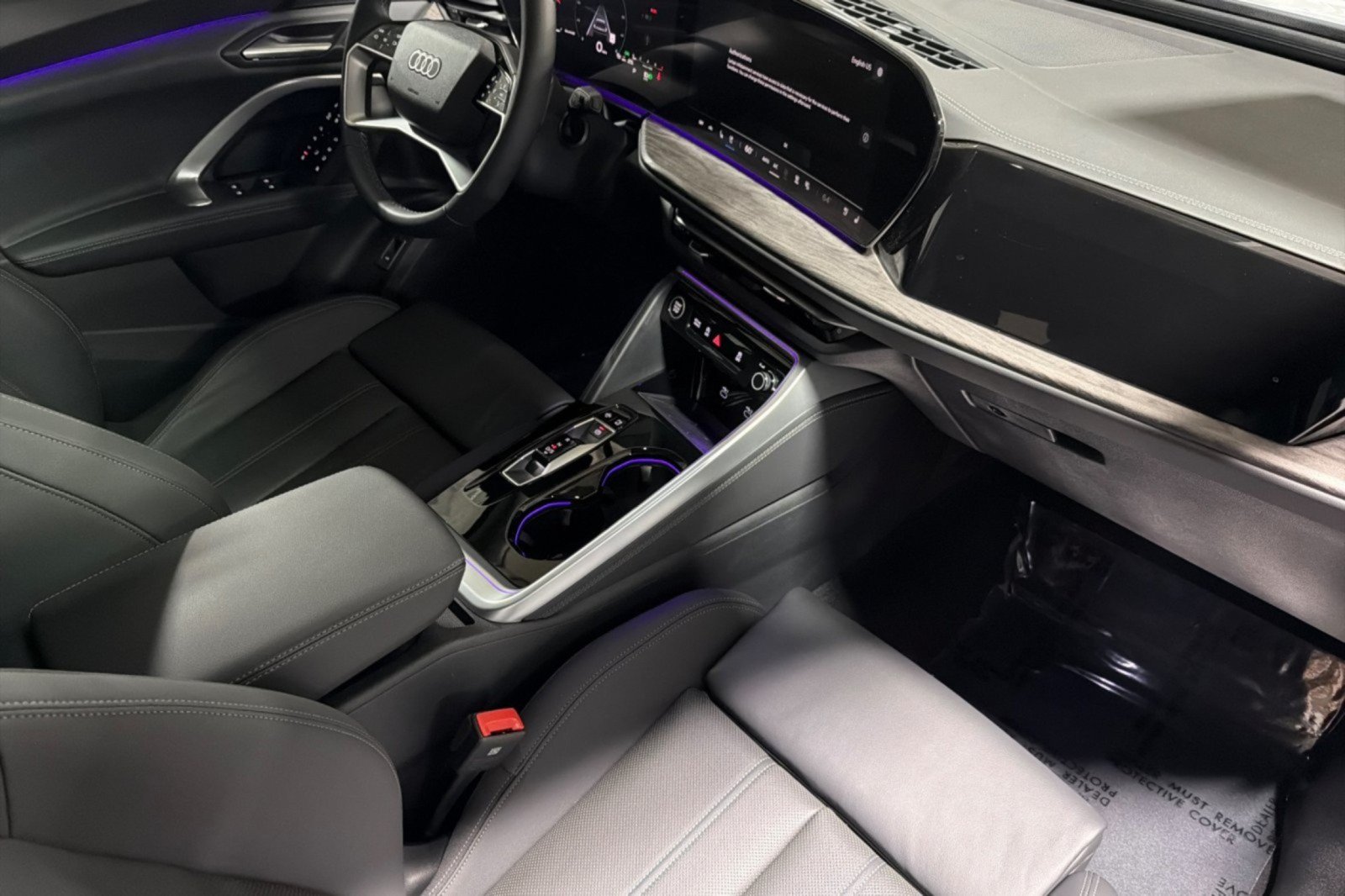 Used 2025 Audi Q5 Premium Plus w/ Premium Plus AWD/4WD image 14