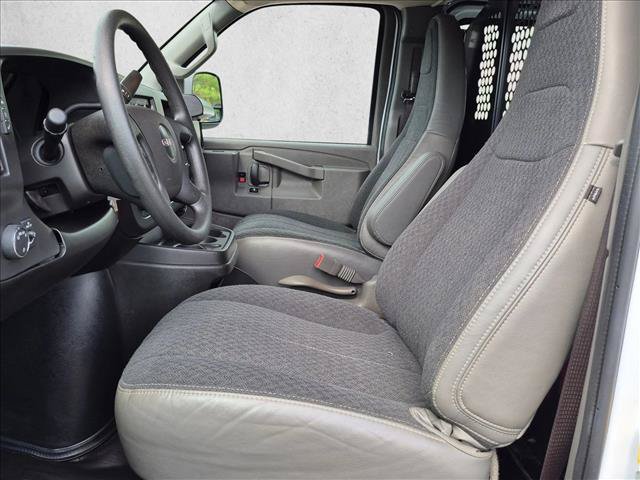 Used 2025 GMC Savana 2500 w/ Driver Convenience Package RWD image 19