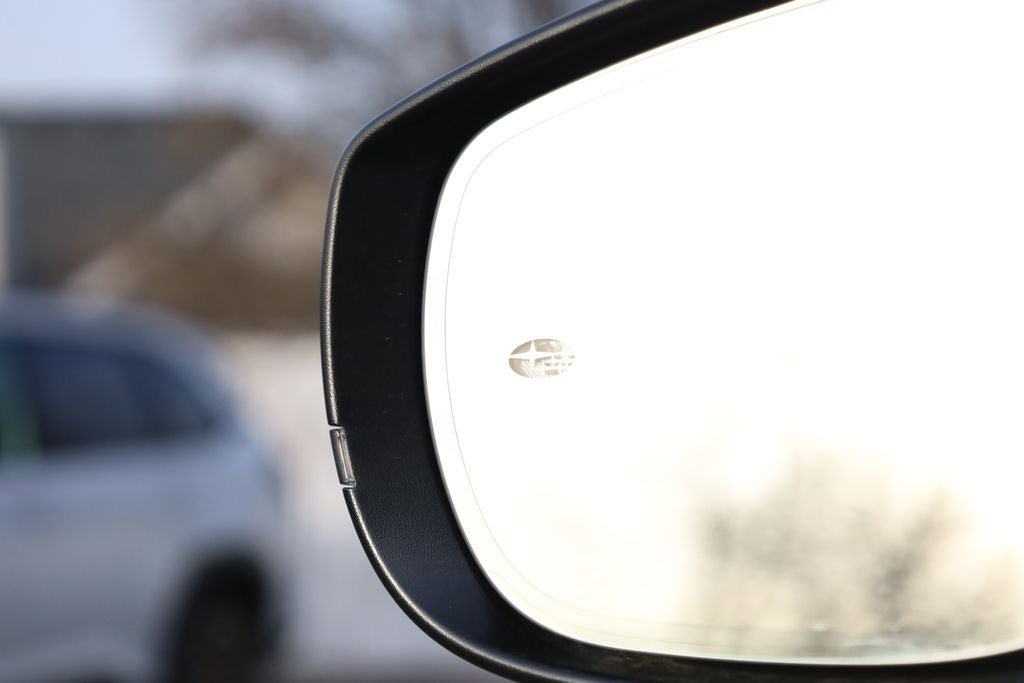 New 2026 Subaru Crosstrek 2.5i Limited w/ Crosstrek Mirror Package image 22