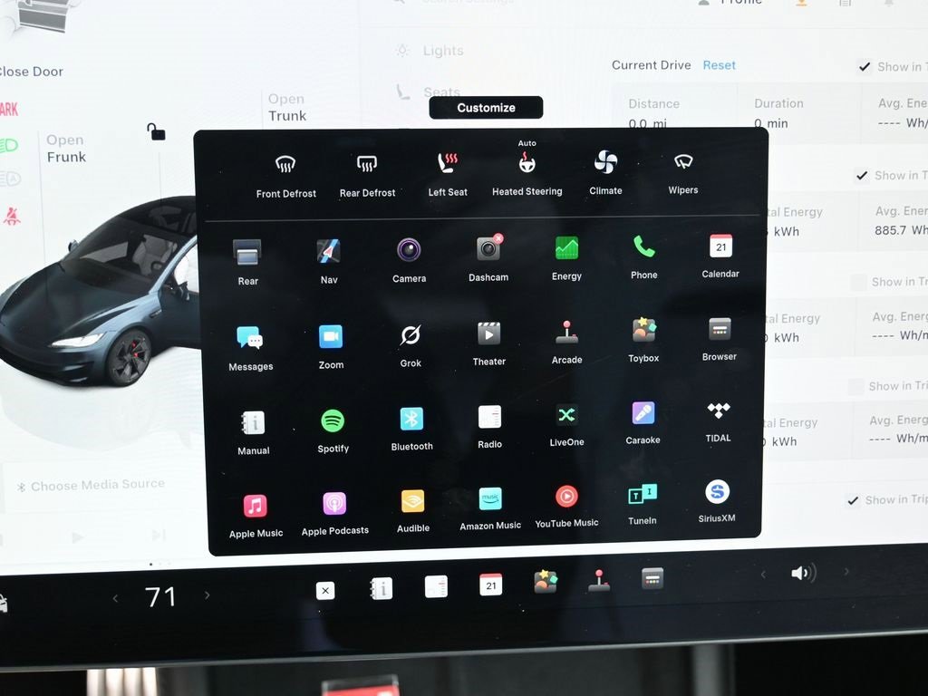 Used 2024 Tesla Model 3 Performance image 30