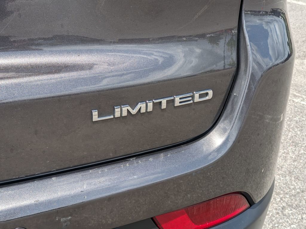 Certified 2024 Jeep Compass Limited AWD/4WD image 23