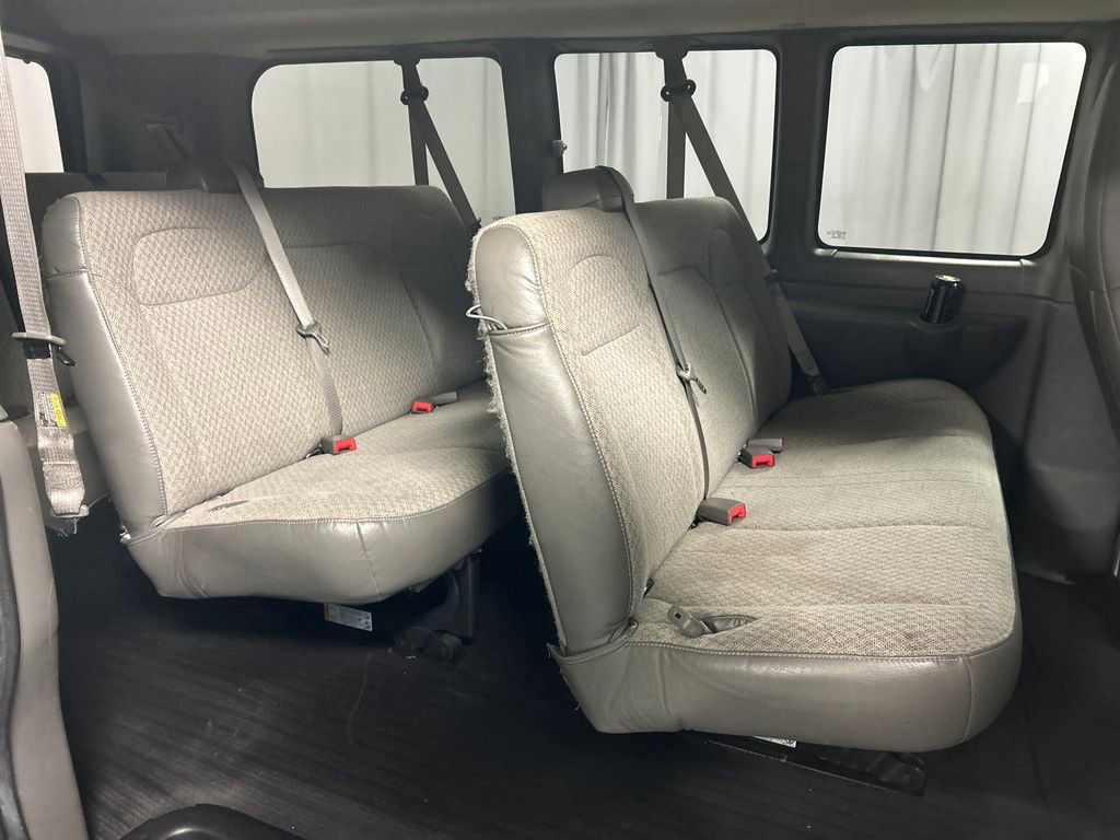 Used 2017 Chevrolet Express 2500 LS image 19