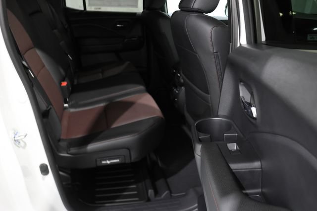 New 2026 Honda Ridgeline Black Edition image 12