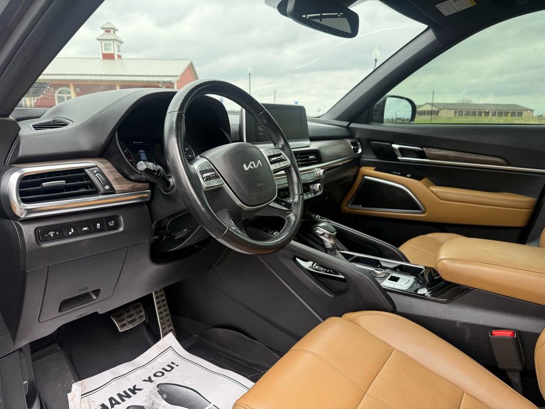 Used 2022 Kia Telluride SX w/ Nightfall Edition Package image 14