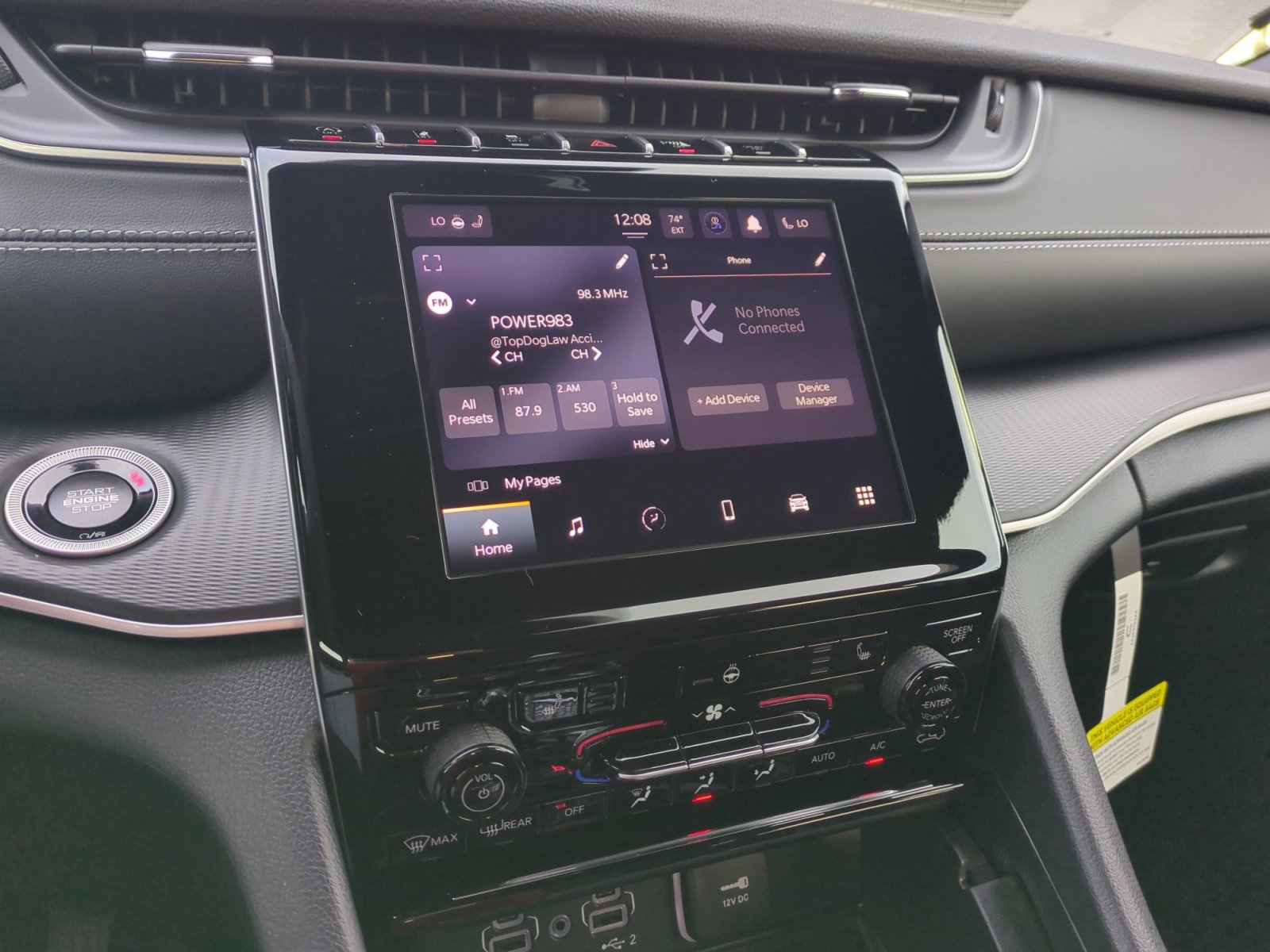 New 2025 Jeep Grand Cherokee Altitude image 12