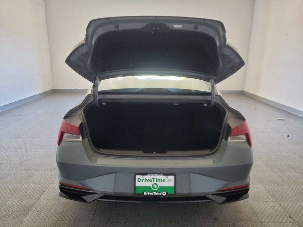 Used 2022 Hyundai Elantra SEL w/ Convenience + Premium Package FWD image 29