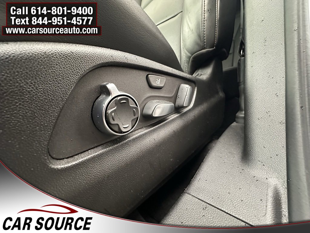 Used 2023 Cadillac XT4 Sport image 11