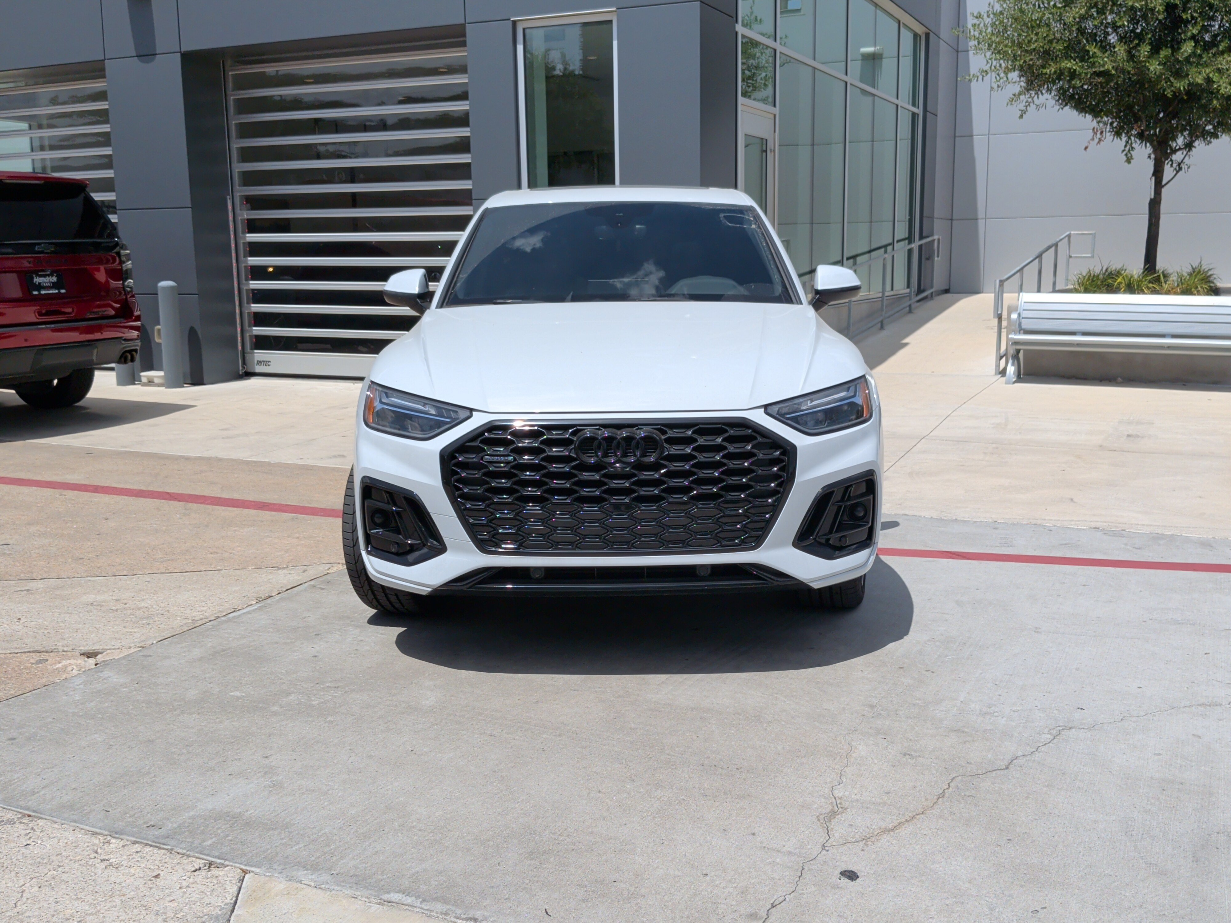 Certified 2024 Audi Q5 2.0T Premium Plus AWD/4WD image 3