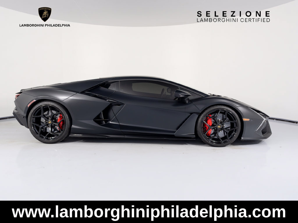 Used 2024 Lamborghini Revuelto AWD/4WD image 4