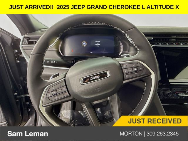 New 2025 Jeep Grand Cherokee L Altitude image 11