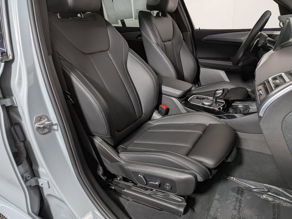Certified 2024 BMW X3 M40i w/ Premium Package image 28