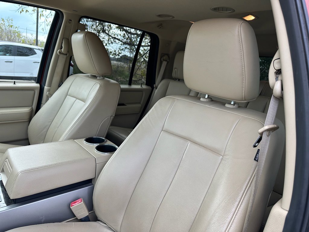 Used 2017 Ford Expedition Limited image 13