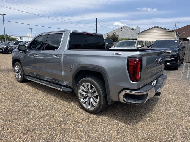 Used 2023 GMC Sierra 1500 SLT AWD/4WD image 9