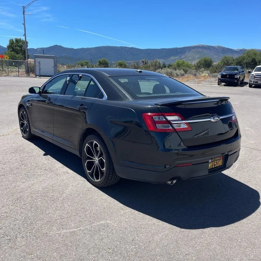 Used 2015 Ford Taurus SHO w/ Equipment Group 401A AWD/4WD image 5