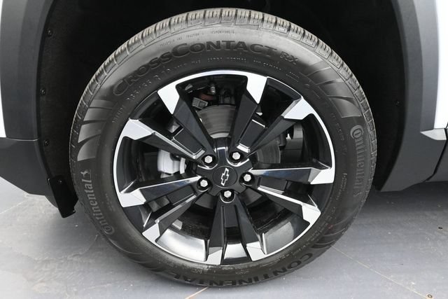 New 2027 Chevrolet Equinox RS FWD image 17