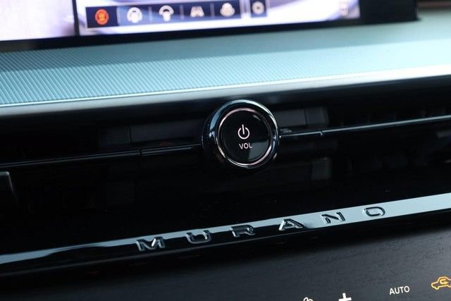 Certified 2025 Nissan Murano SL AWD/4WD image 16