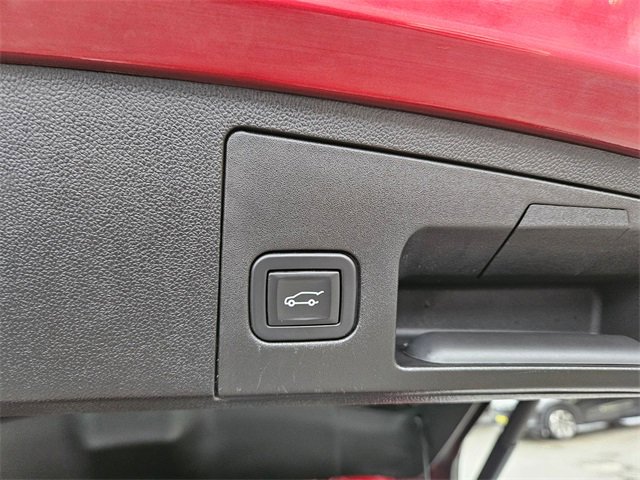 Used 2023 Cadillac XT4 Sport w/ Sun And Sound Package image 10