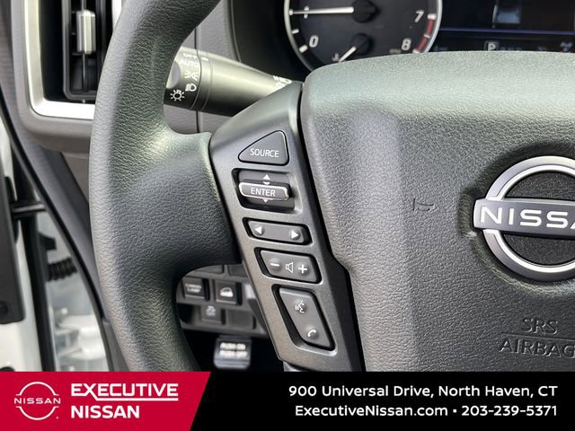 Used 2025 Nissan Frontier SV image 12