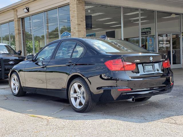 Used 2015 BMW 320i xDrive Sedan AWD/4WD image 3